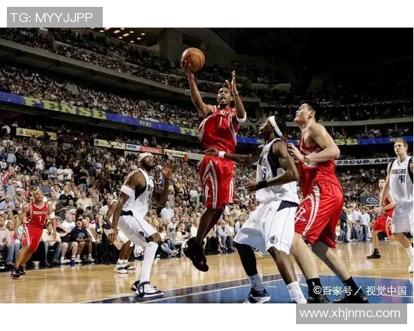 2004年NBA季后赛小牛与火箭的激烈对决回顾与精彩瞬间分析