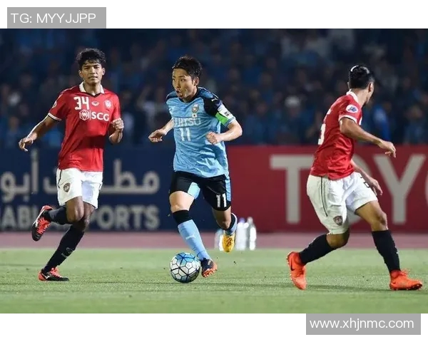 FC东京迎战札幌冈萨争夺联赛关键三分的激烈对决
